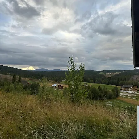 Vakantiehuis Modern Log Cabin In Peaceful Surroundings *